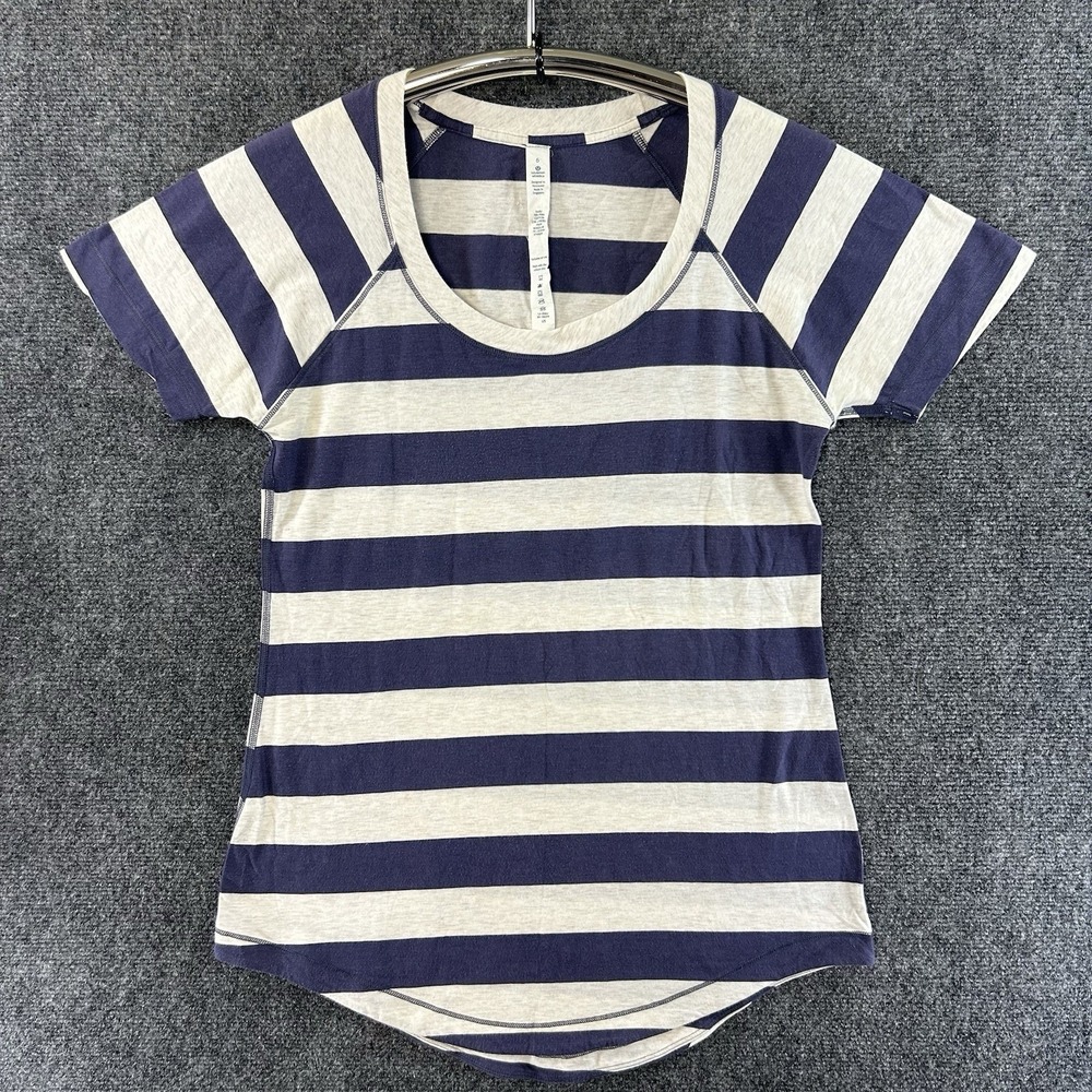 Lululemon Dhyana Tee Stripe Top Short Sleeve Women's 6 Navy And White Gym Casual
